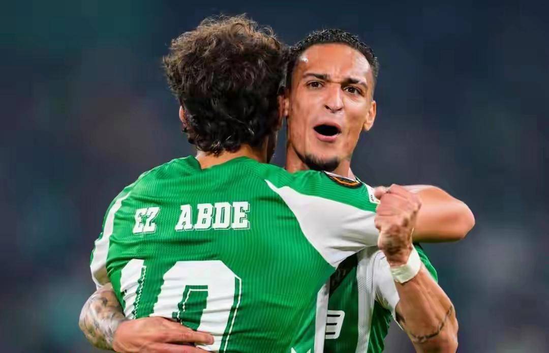 转会期体能课后;阿森纳回应争议备战荷甲;质疑声仍在;训练强度明显提升 转会期体能课后;阿森纳回应争议备战荷甲;质疑声仍在;训练强度明显提升