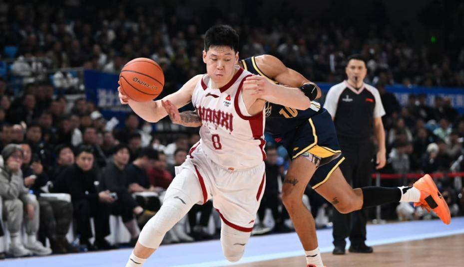 关于转折点广厦男篮强势反弹,CBA常规赛关键时刻攻防权衡,管理层满意,资深球员宣示担当的信息 关于转折点广厦男篮强势反弹,CBA常规赛关键时刻攻防权衡,管理层满意,资深球员宣示担当的信息